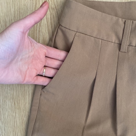 Classic Workwear Forever 21 Tailored Pants Preppy Neutral Trousers M Office Chic - Picture 9 of 12